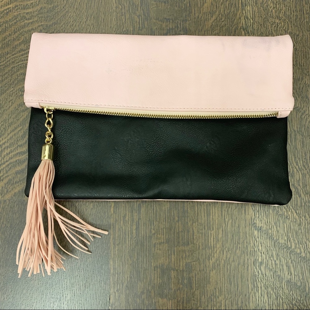 Shiraleah clutch bag